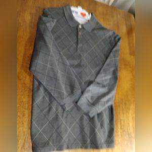 Men's grey Van Heusen size 4 XL sweater